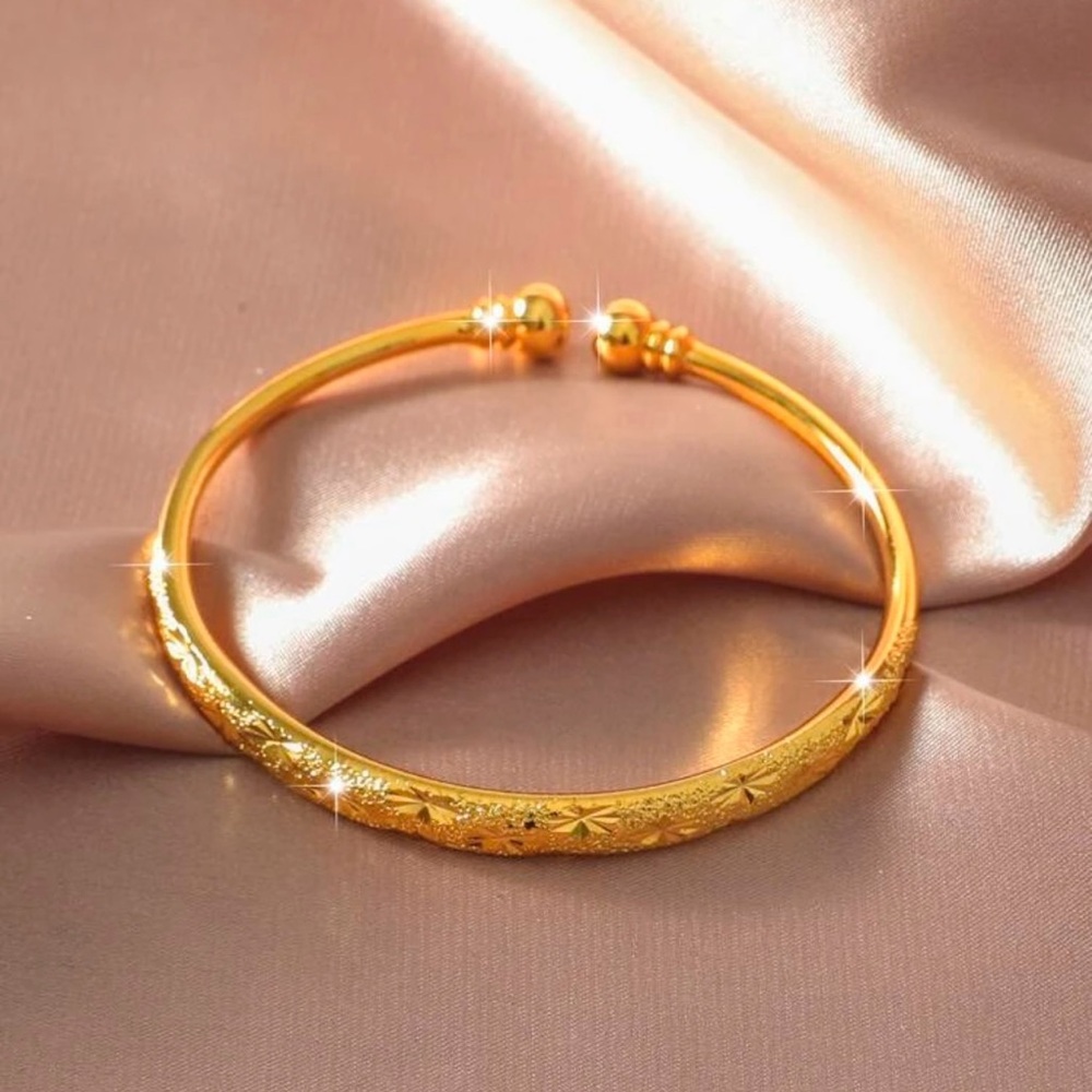 Textured Golden Metal Cuff Bangle